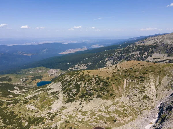 Erstaunliche Luftaufnahme Des Rila Gebirges Der Nähe Des Unheimlichen Sees — Stockfoto