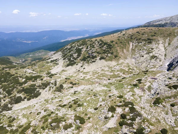 Vista Aérea Incrível Montanha Rila Perto Lago Assustador Bulgária — Fotografia de Stock