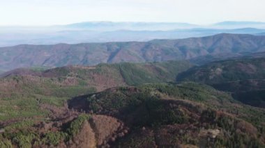 Osogovo Dağı 'nın hava manzarası, Kyustendil bölgesi, Bulgaristan