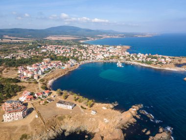 Bulgaristan 'ın Burgaz Bölgesi Ahtopol kentinin şaşırtıcı hava manzarası
