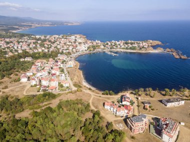 Bulgaristan 'ın Burgaz Bölgesi Ahtopol kentinin şaşırtıcı hava manzarası