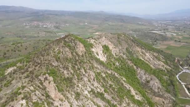 Vista Aérea Primavera Montanha Kozhuh Vale Petrich Bulgária — Vídeo de Stock