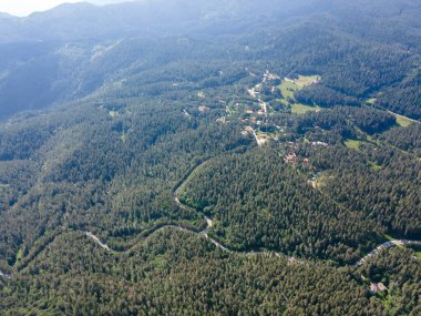 Bulgaristan 'ın Pirin Dağı' ndaki Popovi Livadi Bölgesi 'nin şaşırtıcı hava manzarası