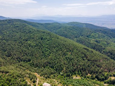 Bulgaristan 'ın Pirin Dağı' ndaki Popovi Livadi Bölgesi 'nin şaşırtıcı hava manzarası