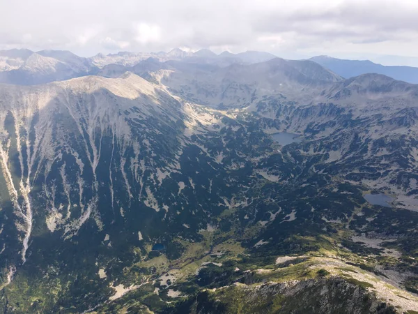 Niesamowity Widok Lotu Pirin Pobliżu Vihren Peak Bułgaria — Zdjęcie stockowe