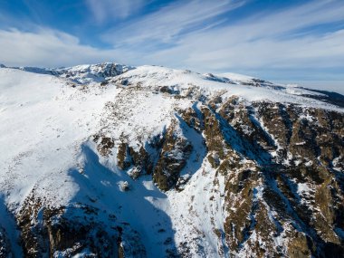 Bulgaristan 'ın Malyovitsa zirvesi yakınlarındaki Rila Dağı' nın şaşırtıcı kış manzarası