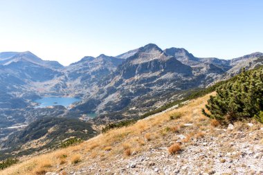 Bulgaristan 'ın Polezhan Tepesi yakınlarındaki Pirin Dağı' nın Şaşırtıcı Manzarası