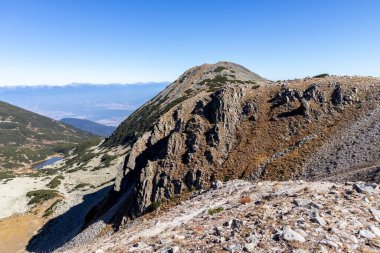 Bulgaristan 'ın Polezhan Tepesi yakınlarındaki Pirin Dağı' nın Şaşırtıcı Manzarası