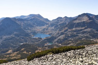 Bulgaristan 'ın Polezhan Tepesi yakınlarındaki Pirin Dağı' nın Şaşırtıcı Manzarası