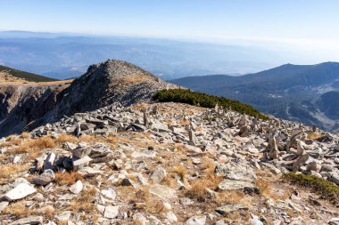 Bulgaristan 'ın Polezhan Tepesi yakınlarındaki Pirin Dağı' nın Şaşırtıcı Manzarası