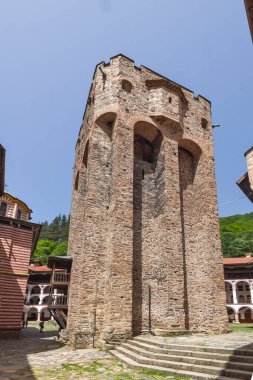 RILA Monasteri, BULGARIA - 24 Haziran 2021: Rila Ortodoks Manastırı (Rila Manastırı), Kyustendil Bölgesi, Bulgaristan