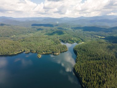 Shiroka polyana (Geniş çayır) Reservoir, Pazardzhik Bölgesi, Bulgaristan