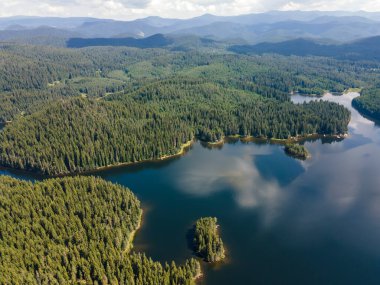 Shiroka polyana (Geniş çayır) Reservoir, Pazardzhik Bölgesi, Bulgaristan