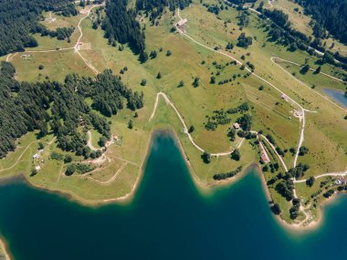 Bulgaristan 'ın Smolyan Bölgesi, Dospat Reservoir hava manzarası