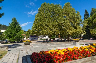 TROYAN, BULGARIA - 31 Ağustos 2021: Bulgaristan 'ın Troyan, Lovech bölgesinin inanılmaz manzarası