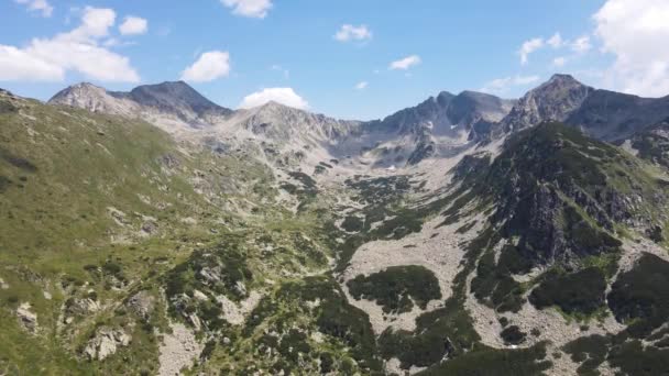 Amazing Aerial View Kamenitsa Yalovarnika Peaks Pirin Mountain Bulgaria — Αρχείο Βίντεο