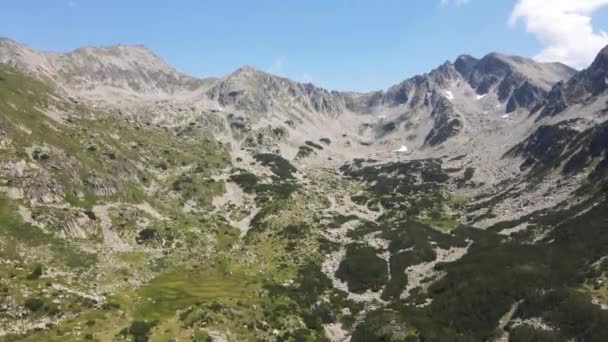 Amazing Aerial View Yalovarnika Kamenitsa Peaks Pirin Mountain Bulgaria — Αρχείο Βίντεο