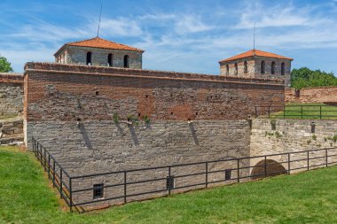 Bulgaristan 'ın Vidin kentindeki Tuna Nehri kıyısındaki Ortaçağ Baba Vida Kalesi