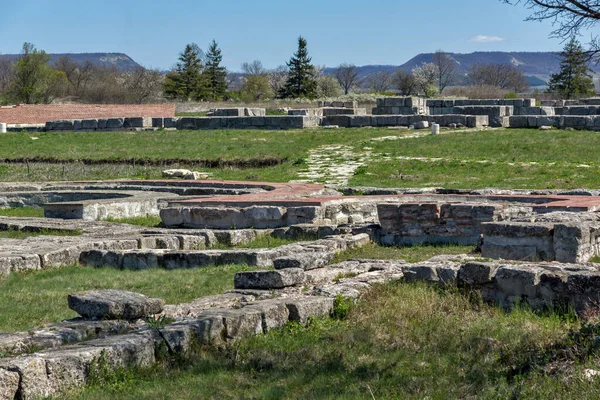 İlk Bulgar İmparatorluğu Ortaçağ Kalesi Pliska, başkenti kalıntıları Shumen bölge, Bulgaristan