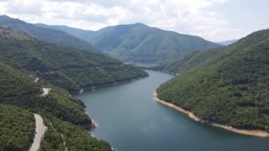 Vacha (Antonivanovtsi) Reservoir, Rodop Dağları, Filibe Bölgesi, Bulgaristan