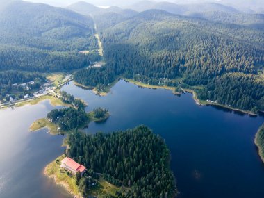 Shiroka polyana (Geniş çayır) rezervuarı, Pazardzhik Bölgesi, Bulgaristan