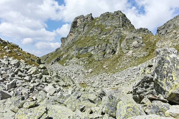 Amazing Summer Landscape Rila Mountain Lovnitsa Peak Bulgaria —  Fotos de Stock