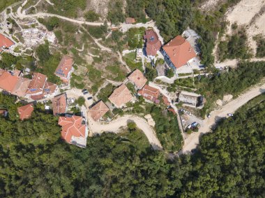 Bulgaristan 'ın Blagoevgrad bölgesinin tarihi Melnik kasabasının hava manzarası