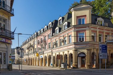 Bulgaristan 'ın Lovech kentinin sonbahar manzarası