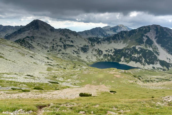 Increíble Vista Verano Montaña Pirin Cerca Del Pico Vihren Bulgaria —  Fotos de Stock
