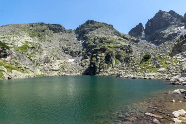 Rila Dağı inanılmaz manzara yakın korkunç göl, Bulgaristan