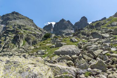 Rila Dağı inanılmaz manzara yakın korkunç göl, Bulgaristan