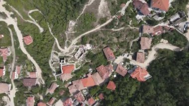 Bulgaristan 'ın Blagoevgrad bölgesinin tarihi Melnik kasabasının hava manzarası