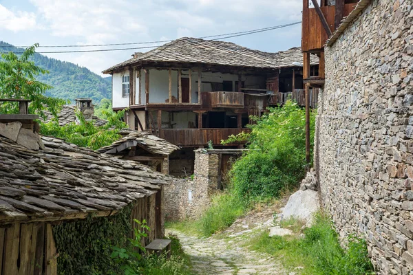 Pueblo Delchevo Con Casas Auténticas Del Siglo Xix Región Blagoevgrad —  Fotos de Stock