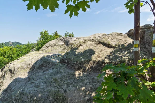 Letni Widok Starożytnego Sanktuarium Belintash Poświęcony Bogu Sabazios Górach Rodope — Zdjęcie stockowe