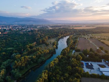 Bulgaristan 'ın Filibe kentindeki Kürek Mekanı' nın hava gün batımı manzarası