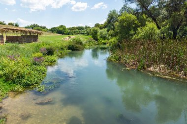 Bulgaristan 'ın Altın Panega Nehri boyunca Iskar Panega Geopark' ın inanılmaz manzarası