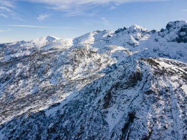 Bulgaristan 'ın Malyovitsa zirvesi yakınlarındaki Rila Dağı' nın şaşırtıcı kış manzarası
