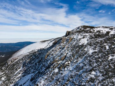 Bulgaristan 'ın Malyovitsa zirvesi yakınlarındaki Rila Dağı' nın şaşırtıcı kış manzarası