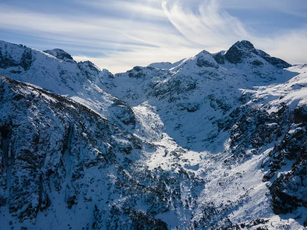 Bulgaristan 'ın Malyovitsa zirvesi yakınlarındaki Rila Dağı' nın şaşırtıcı kış manzarası