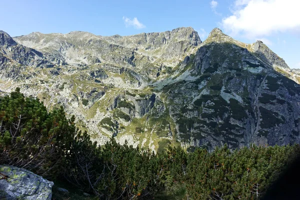 Amazing Summer Landscape Rila Mountain Lovnitsa Peak Bulgaria — Stockfoto