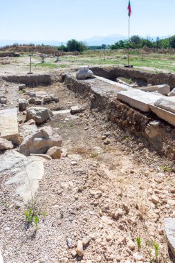 Bulgaristan 'ın Blagoevgrad Bölgesi' nin Petrich kenti yakınlarındaki Heraclea Sintica antik Makedonya kalıntıları