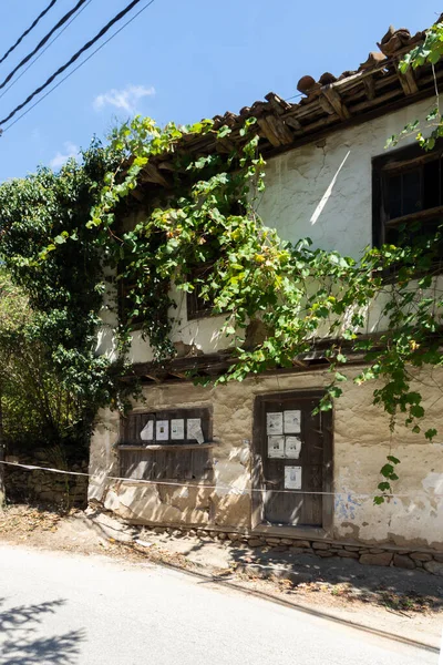 Pueblo Svezhen Con Casas Auténticas Del Siglo Xix Región Plovdiv —  Fotos de Stock