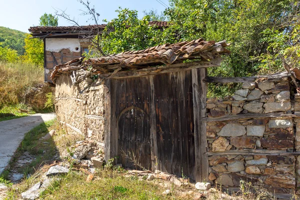 Wieś Svezhen Autentycznymi Dziewiętnastowiecznymi Domami Obwód Płowdiwski Bułgaria — Zdjęcie stockowe