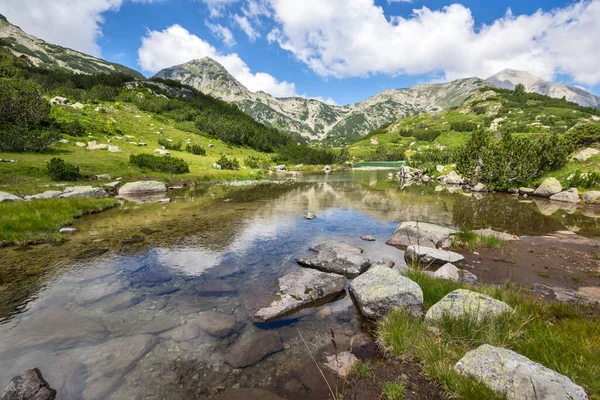 Amazing Landscape Pirin Mountain Fish Banderitsa Lake Bulgaria — Stock Photo, Image