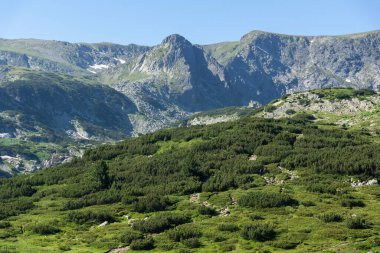 Rila Dağı inanılmaz manzara yakın korkunç göl, Bulgaristan
