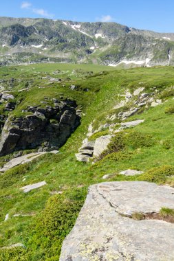 Rila Dağı inanılmaz manzara yakın korkunç göl, Bulgaristan