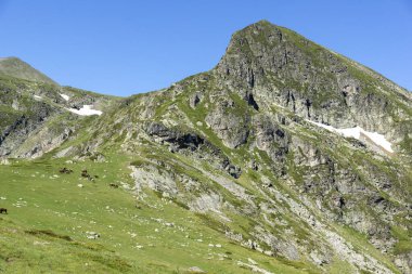 Rila Dağı inanılmaz manzara yakın korkunç göl, Bulgaristan