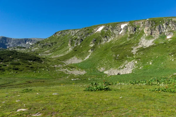 Increíble Paisaje Montaña Rila Cerca Del Lago Scary Bulgaria —  Fotos de Stock