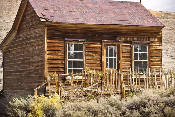 Rustic Old West House in a Ghost Twon — Stock Photo, Image