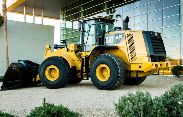 Caterpillar 966k yükleyici